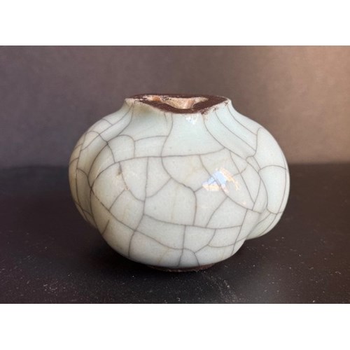 cracked miniature porcelain vase type Guan - China 18/19th century